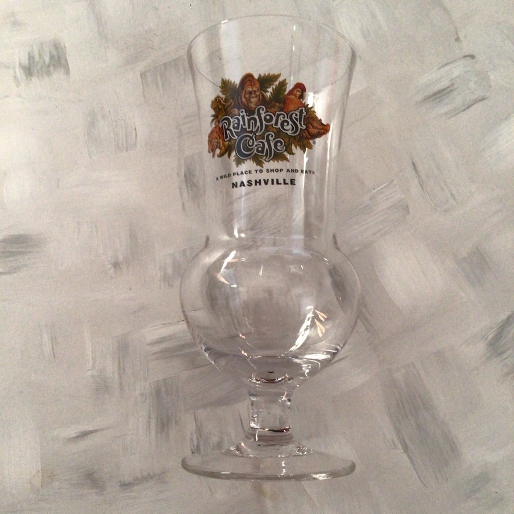 RAINFOREST CAFE Souvenir Hurricane Glass Nashville